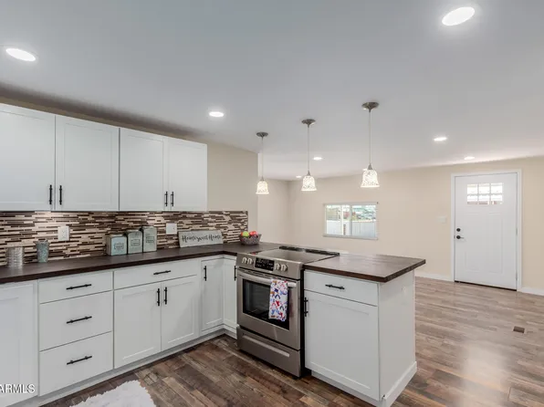 104 N 114TH Street, Apache Junction, AZ 85120