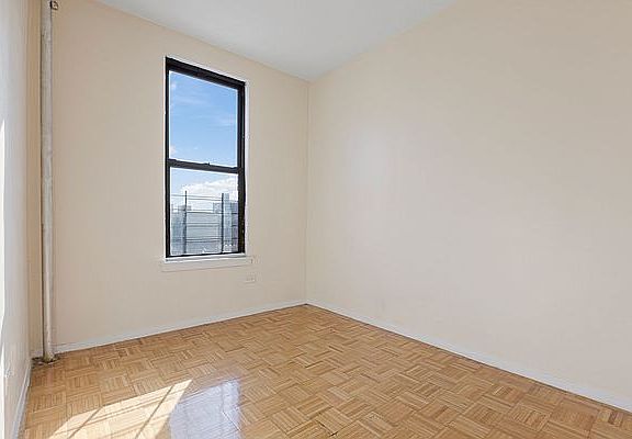 5th image of 2492 Adam C Powell Blvd #12