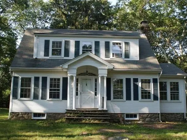 2868 Kingstown Rd, Kingston, RI 02881