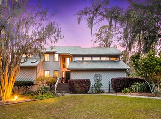 5 Leone Ct, Hanahan, SC 29410