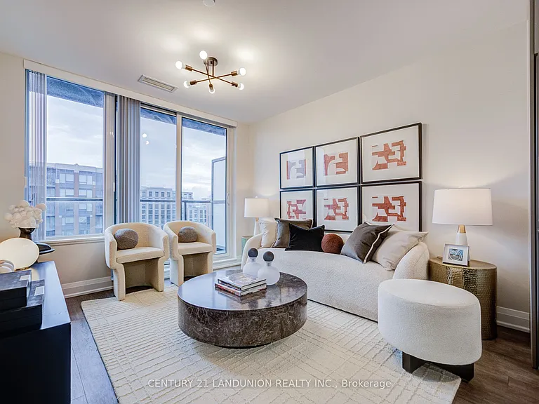 18 Uptown Dr #808 — Photo 2
