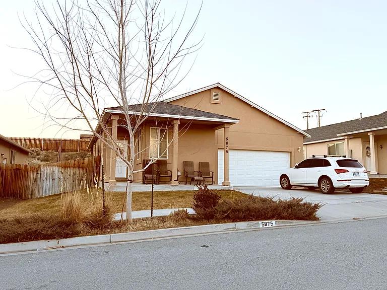 Kearney Dr — Photo 1