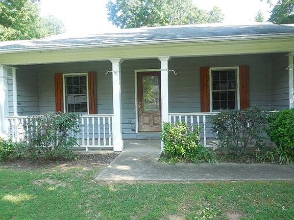 2nd image of 998 Falconcrest Dr