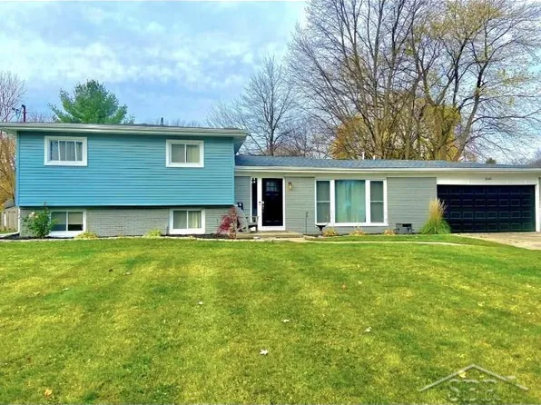1895 Maitland Dr, Saginaw, MI 48609