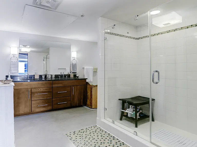 800 Brazos St #1107 — Photo 12