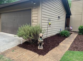 533 Bluebird Ln, Greer, SC 29650