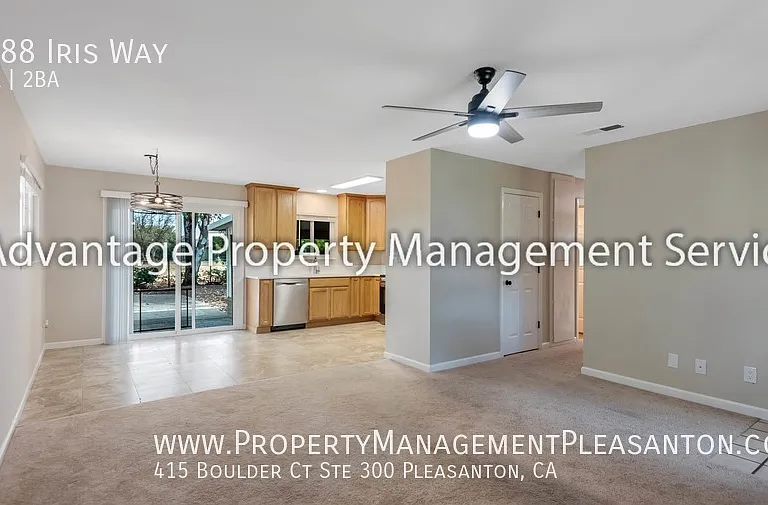 5288 Iris Way — Photo 4