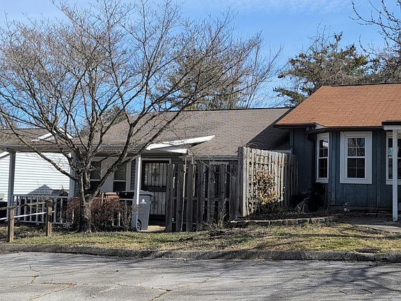 2nd image of 2046 Countryhill Ln