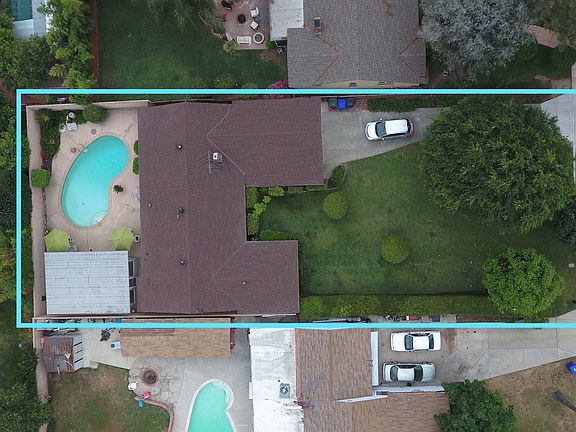 5th image of 5600 N Willard Ave