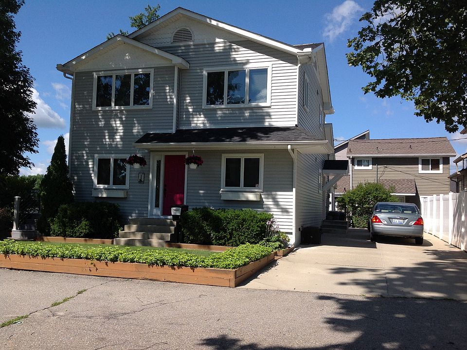 1st image of 74 Smith Ct
