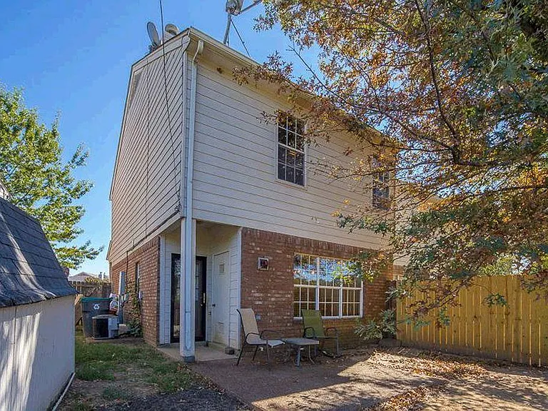 7814 Brady Hollow Cv — Photo 12