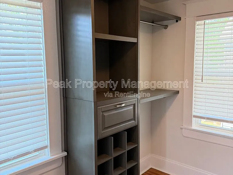 3400 Carolina Ave — Photo 32