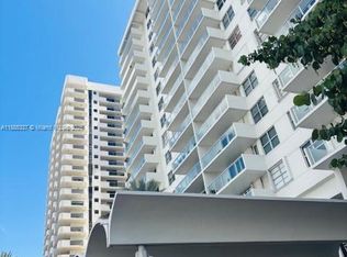 Arlen Beach, Miami Beach, FL 33140