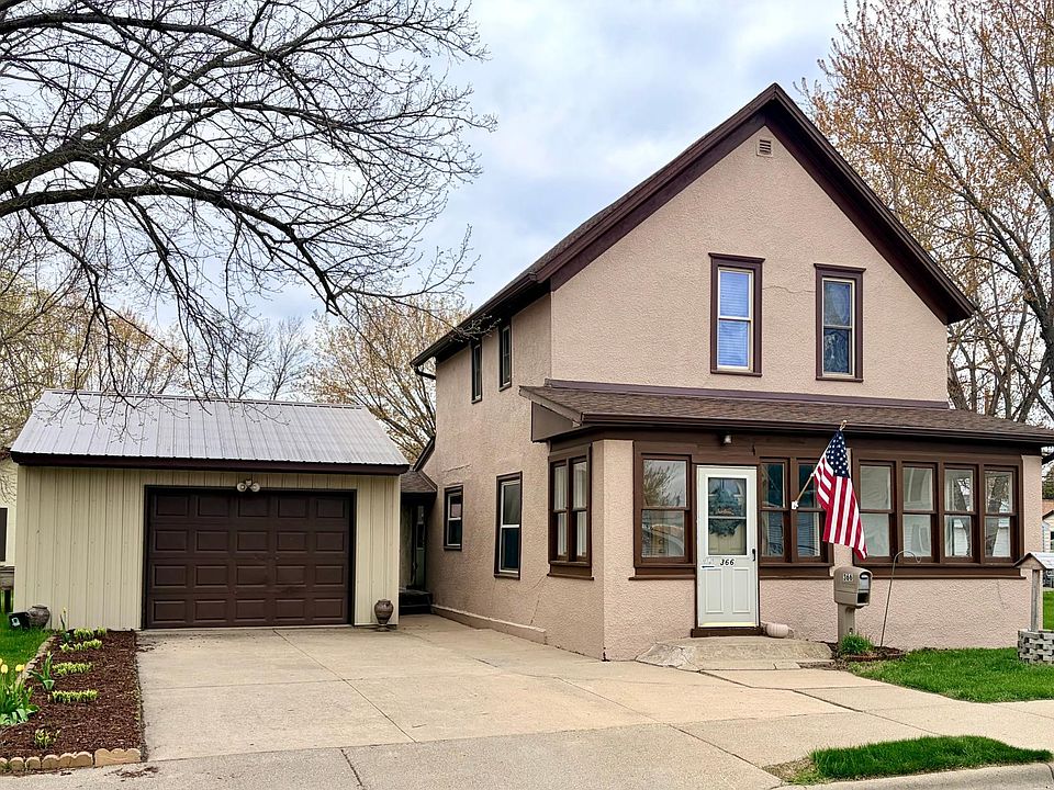 1st image of 366 Genessee Ave