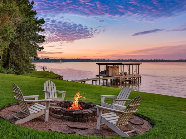 334 Sunset Dr, Livingston, TX 77351