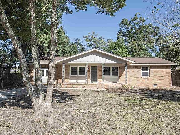 2nd image of 3870 Whispering Pines Dr