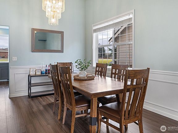 5th image of 16909 95th Avenue E