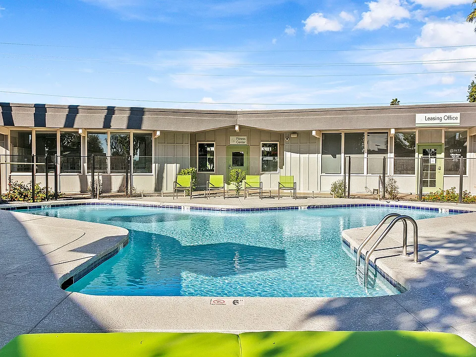Resort Style Pool