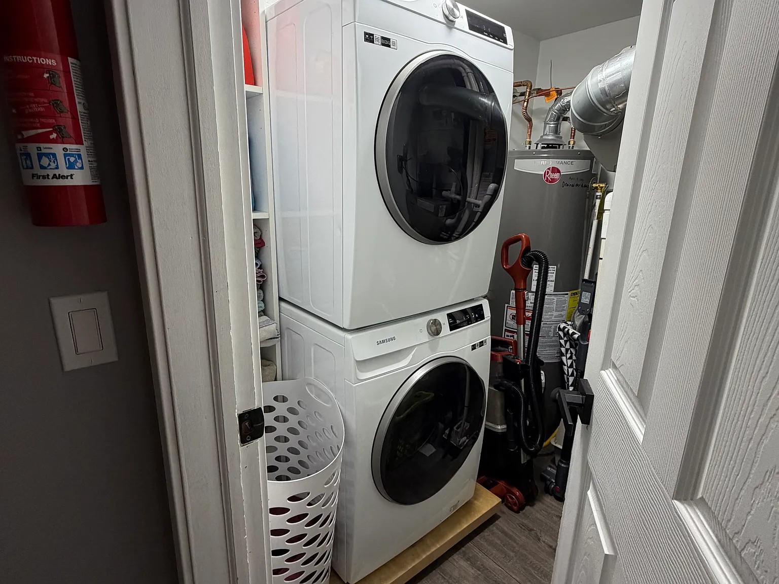 2 bed, 1200 sqft, $1,250 — Photo 3