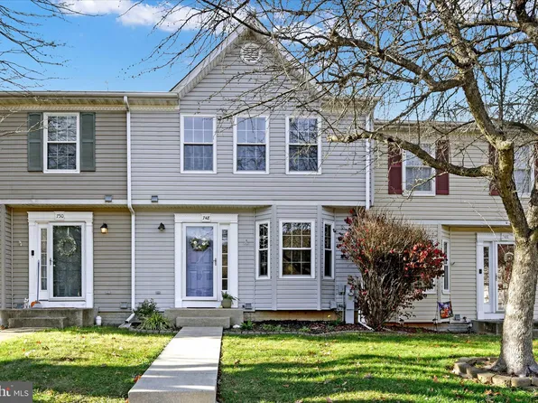 748 Medinah Cir, Westminster, MD 21158