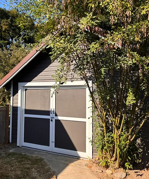1205 E Maple St — Photo 4
