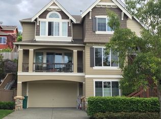 35009 SE Curtis Dr, Snoqualmie, WA 98065