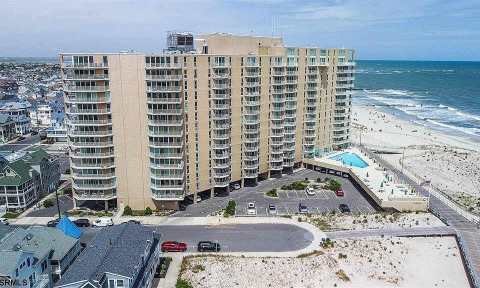 1st image of 322 Boardwalk #504