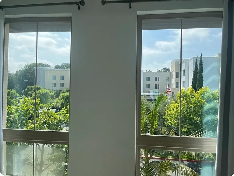 Vantis Dr — Photo 4