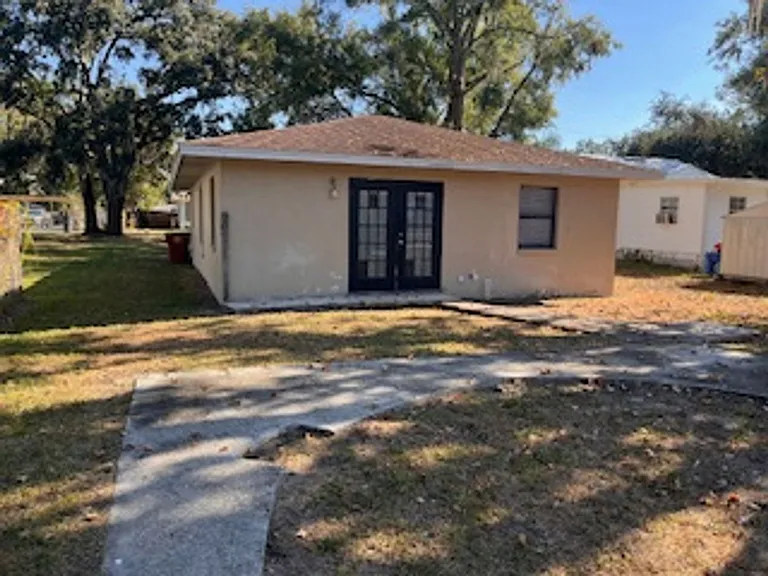 609 N Palm Dr — Photo 15
