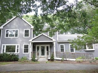 66 Hunnewell St, Needham, MA 02494