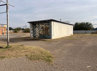 811 N 4th St, Lamesa, TX 79331