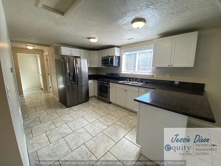 4030 S Madison Ave — Photo 12