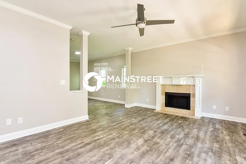 1006 Hightower Rd — Photo 3