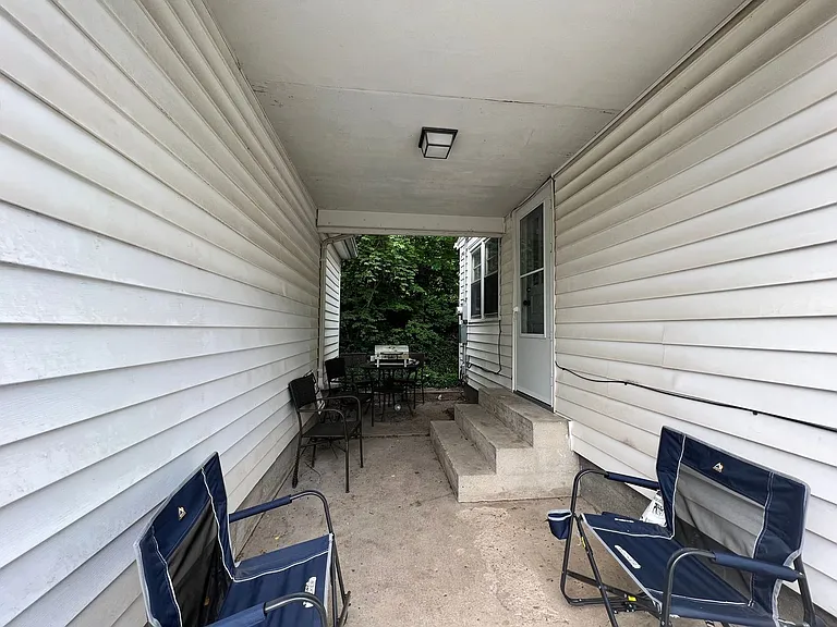 700 Ratone St — Photo 15