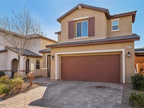 3rd image of 9875 Vista Meadows Ave