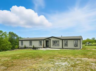 15772 Parrot Rd, Neosho, MO 64850