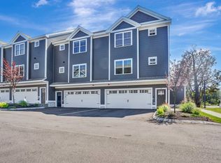 55 Ocean Rd #17, Portsmouth, NH 03801