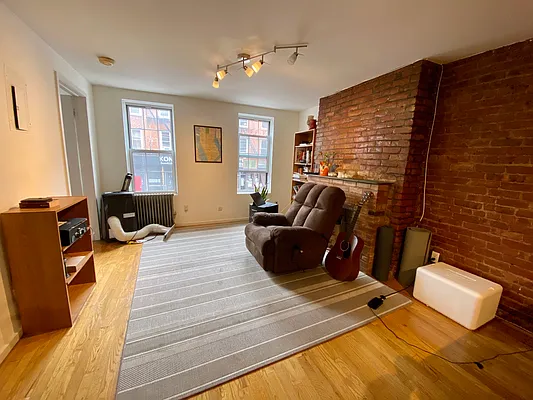 Rented by Douglas Elliman | media 2