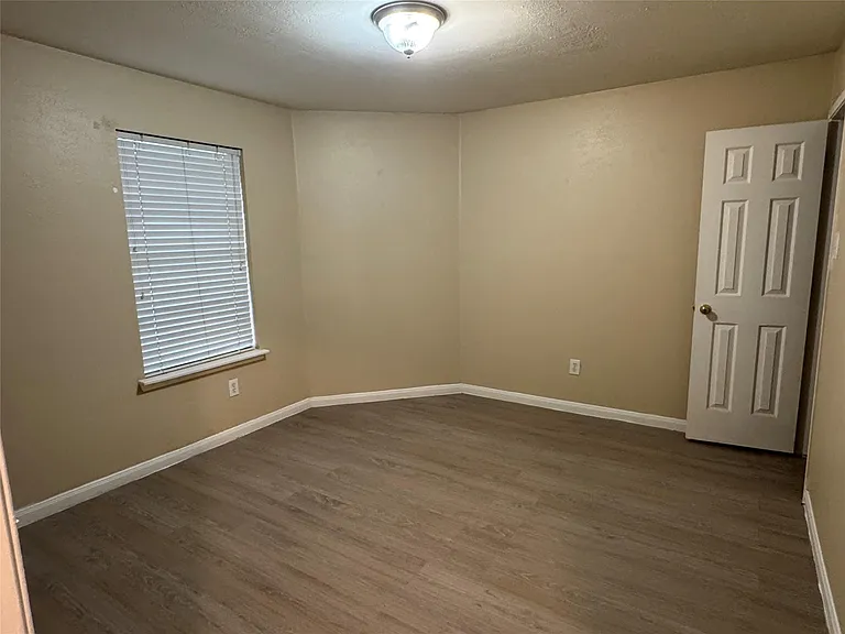 4018 Longway Estates Ct — Photo 14