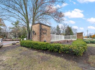 7106 Bridge Way, West Bloomfield, MI