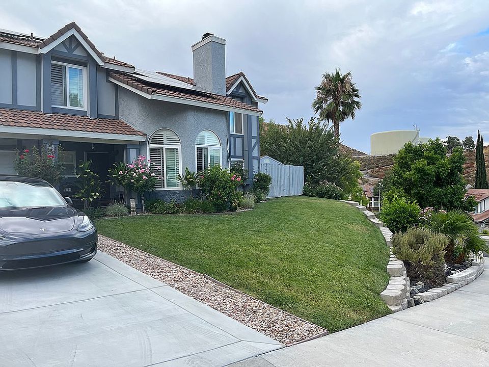 1st image of 15225 Oleander Ct