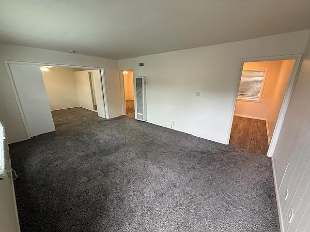 3219 Grim Ave — Photo 7