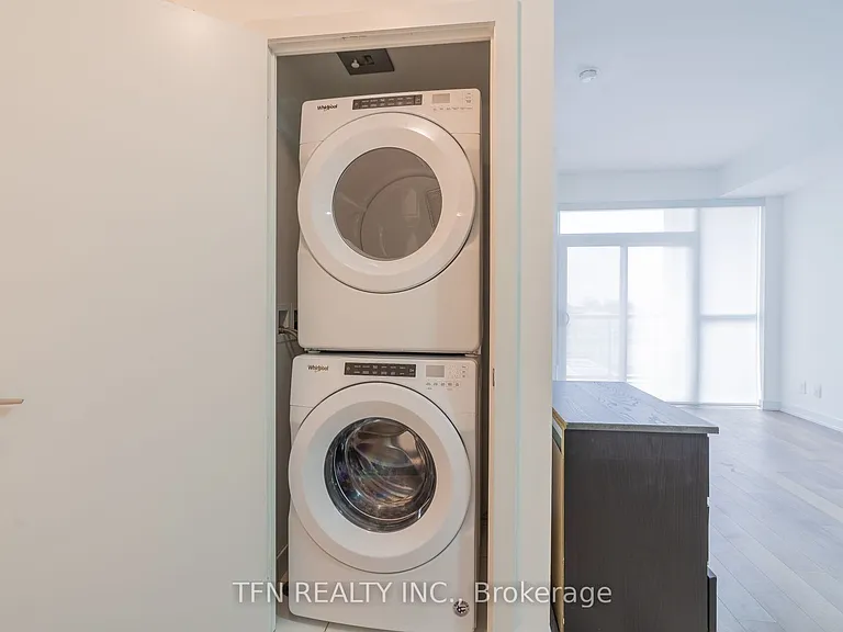 1603 Eglinton Ave W #506 — Photo 17