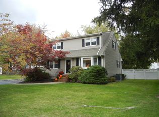42 Baker Ave, Berkeley Heights, NJ 07922