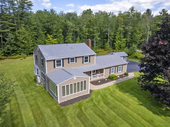 75 Sunderland Drive, Auburn, ME 04210