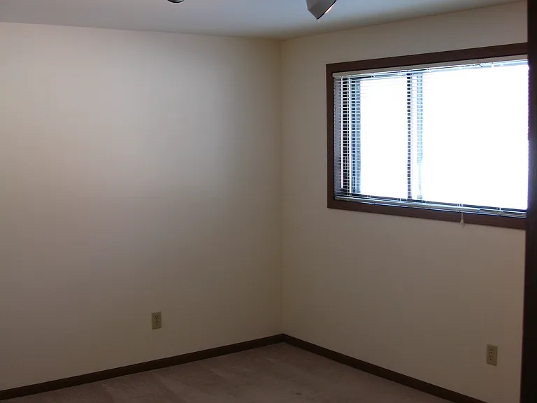 814 Brandie Rd — Photo 11