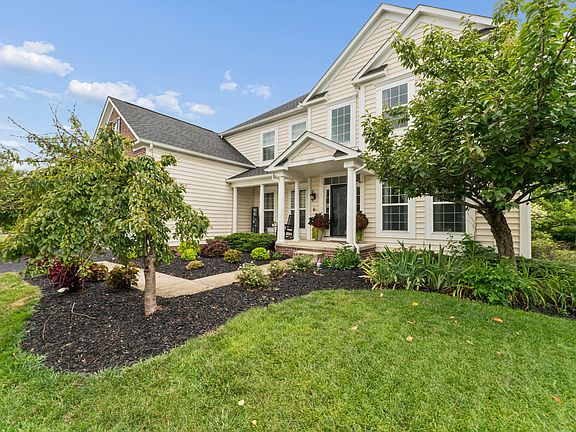2nd image of 6325 Parkmeadow Ln