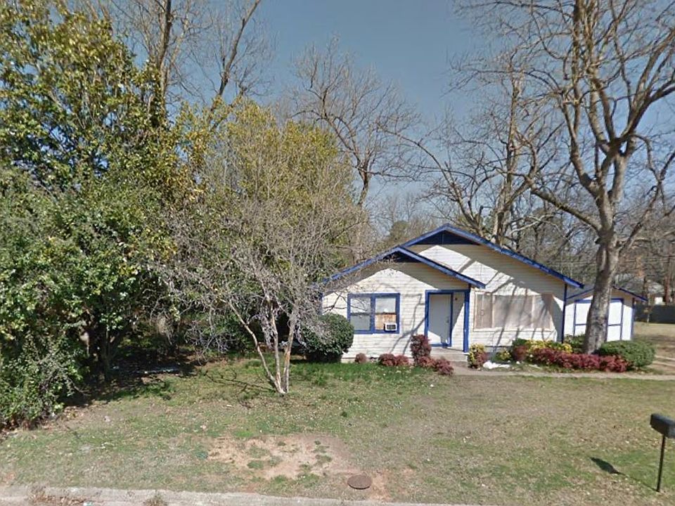 2nd image of 1922 W 16th St