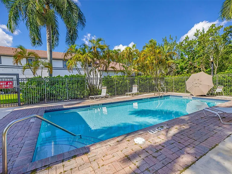 9820 NW 24th Ct — Photo 3