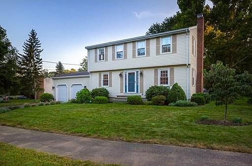 1st image of 5 Brentwood Cir